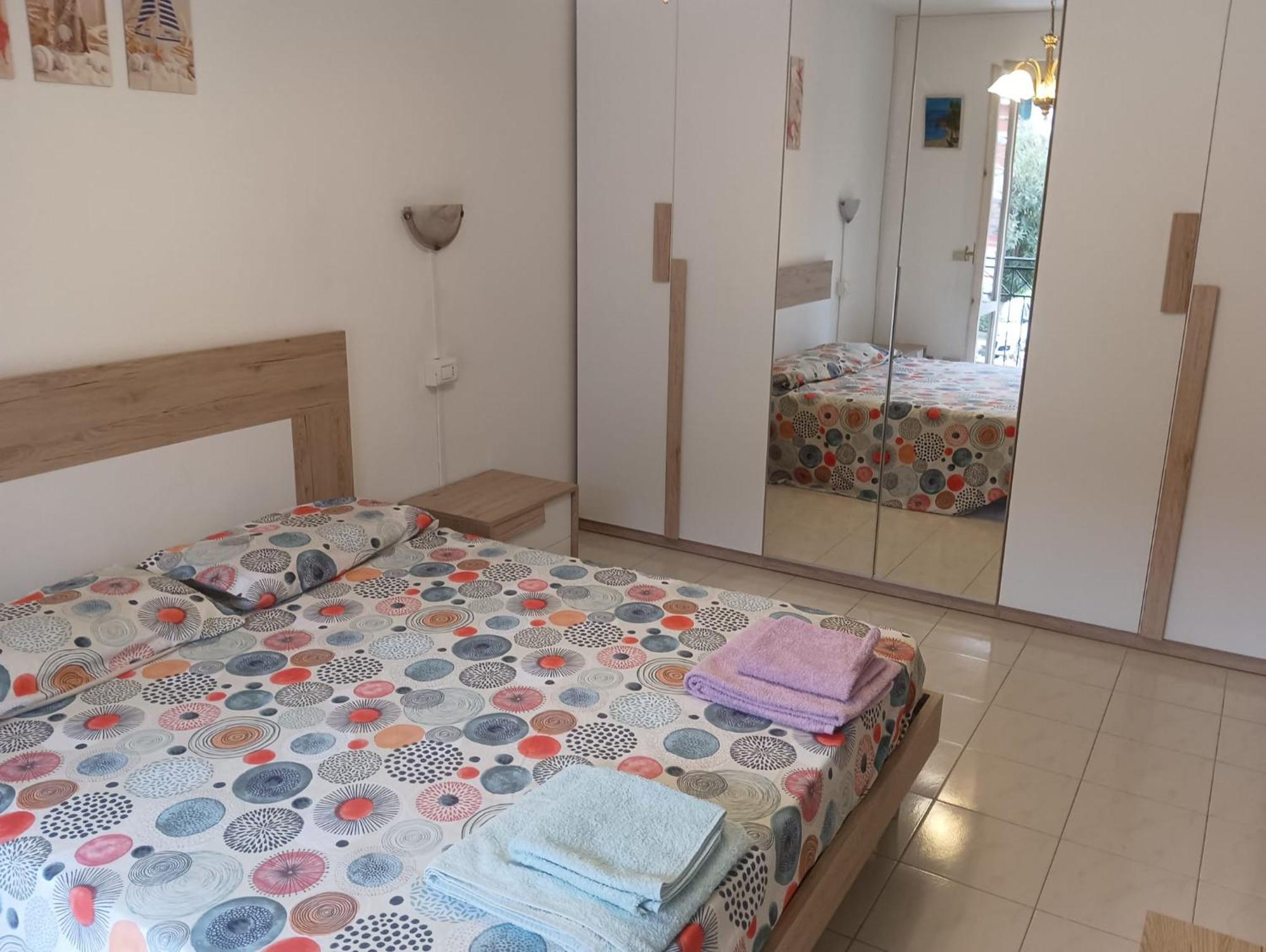 Noemi Apartment 5 Lands Paradise 레반토 외부 사진